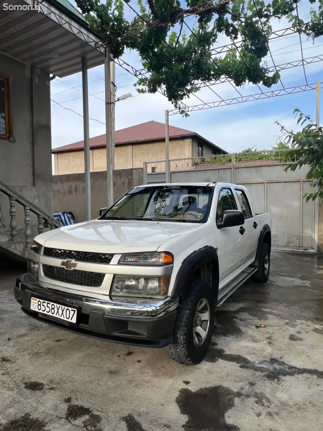 Chevrolet Colorado 2008 · 2.4 MT