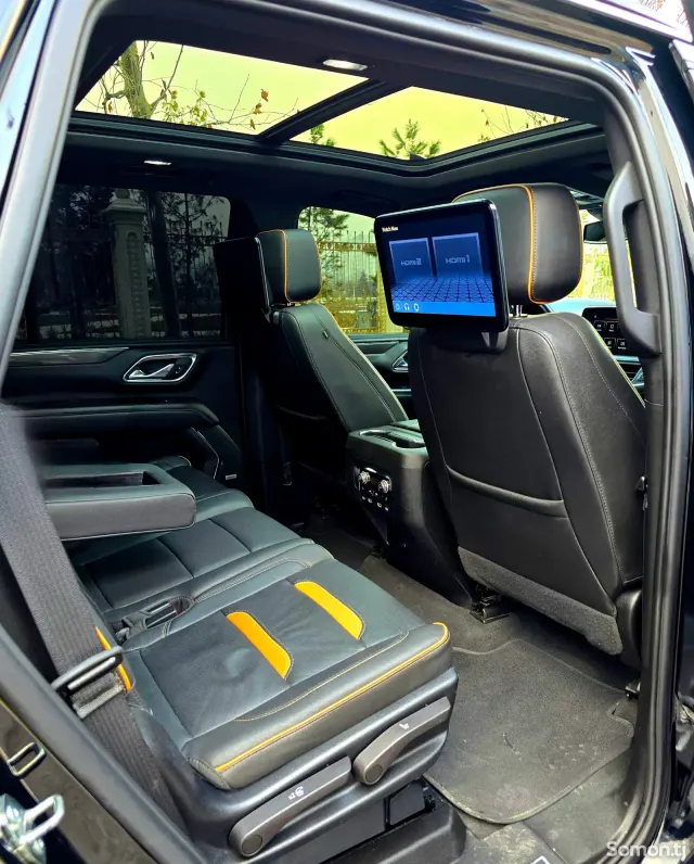 GMC Yukon 2023 · 5.3 AT