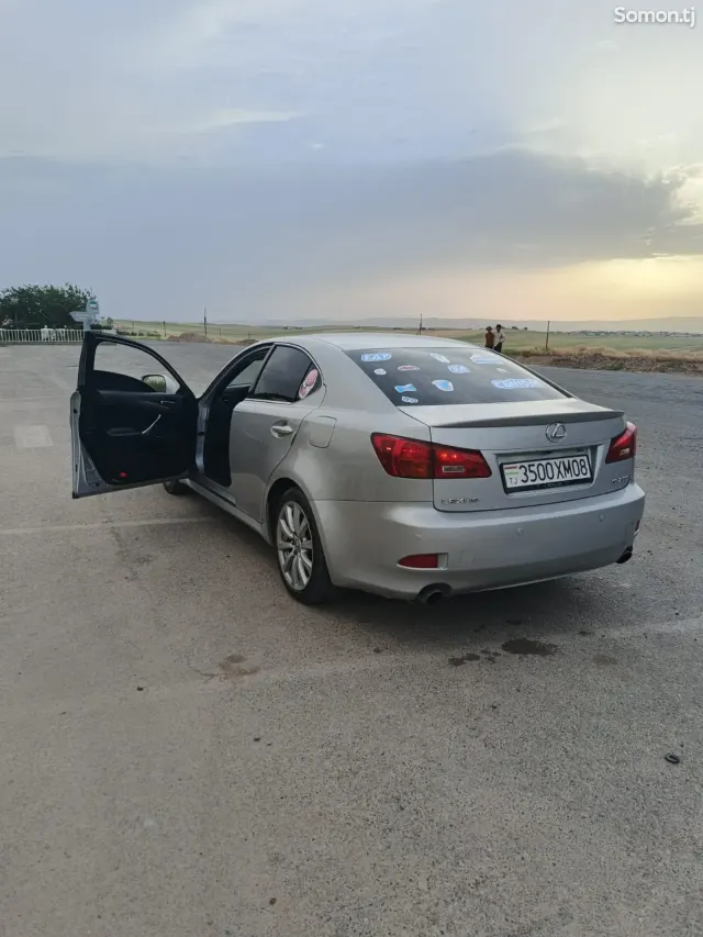 Lexus IS series 2008 · 2.5 AT