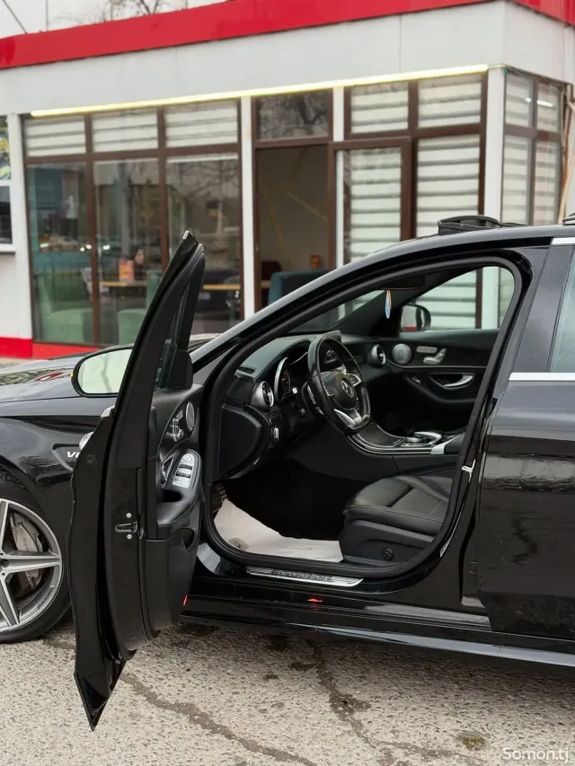 Mercedes-Benz C class 2015 · 2.0 AT