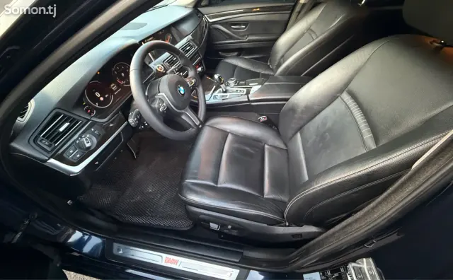 BMW 5 series 2014 · 2.0 AT