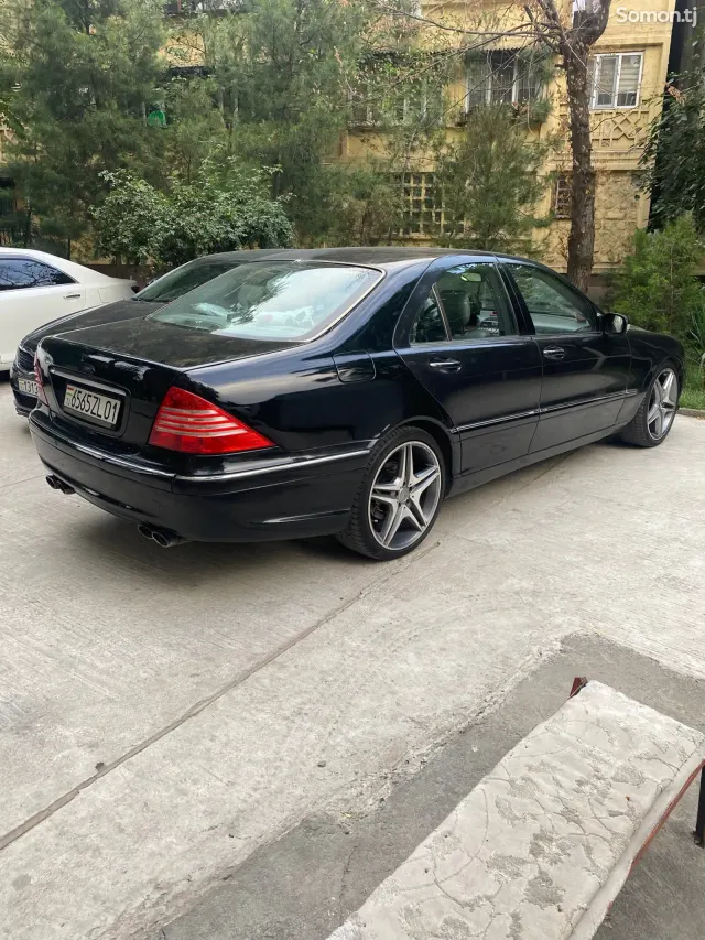 Mercedes-Benz S class 2002 · 3.2 AT
