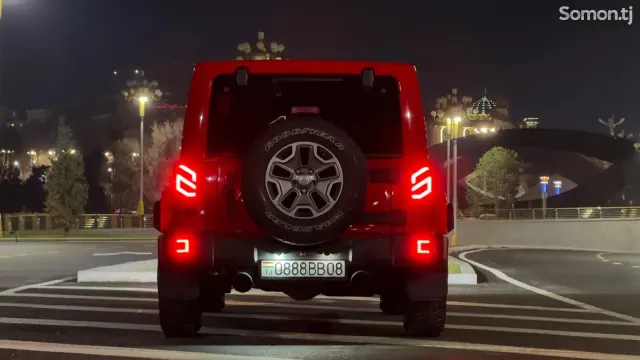 Jeep Wrangler 2016 · 3.6 AT