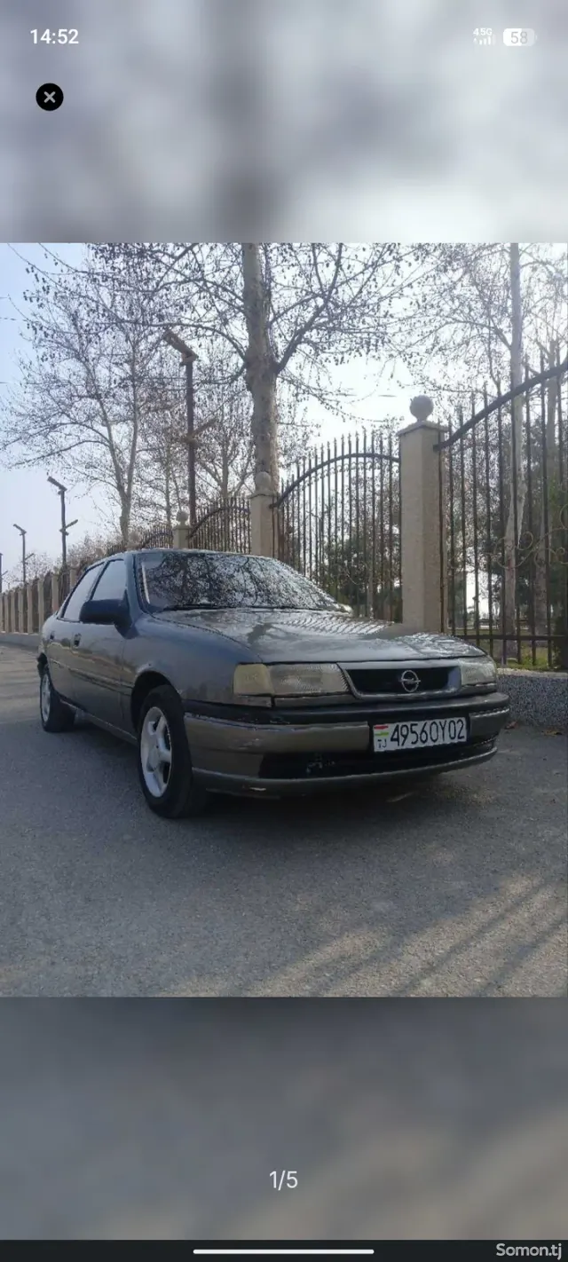 Opel Vectra A 1991 · 1.6 MT