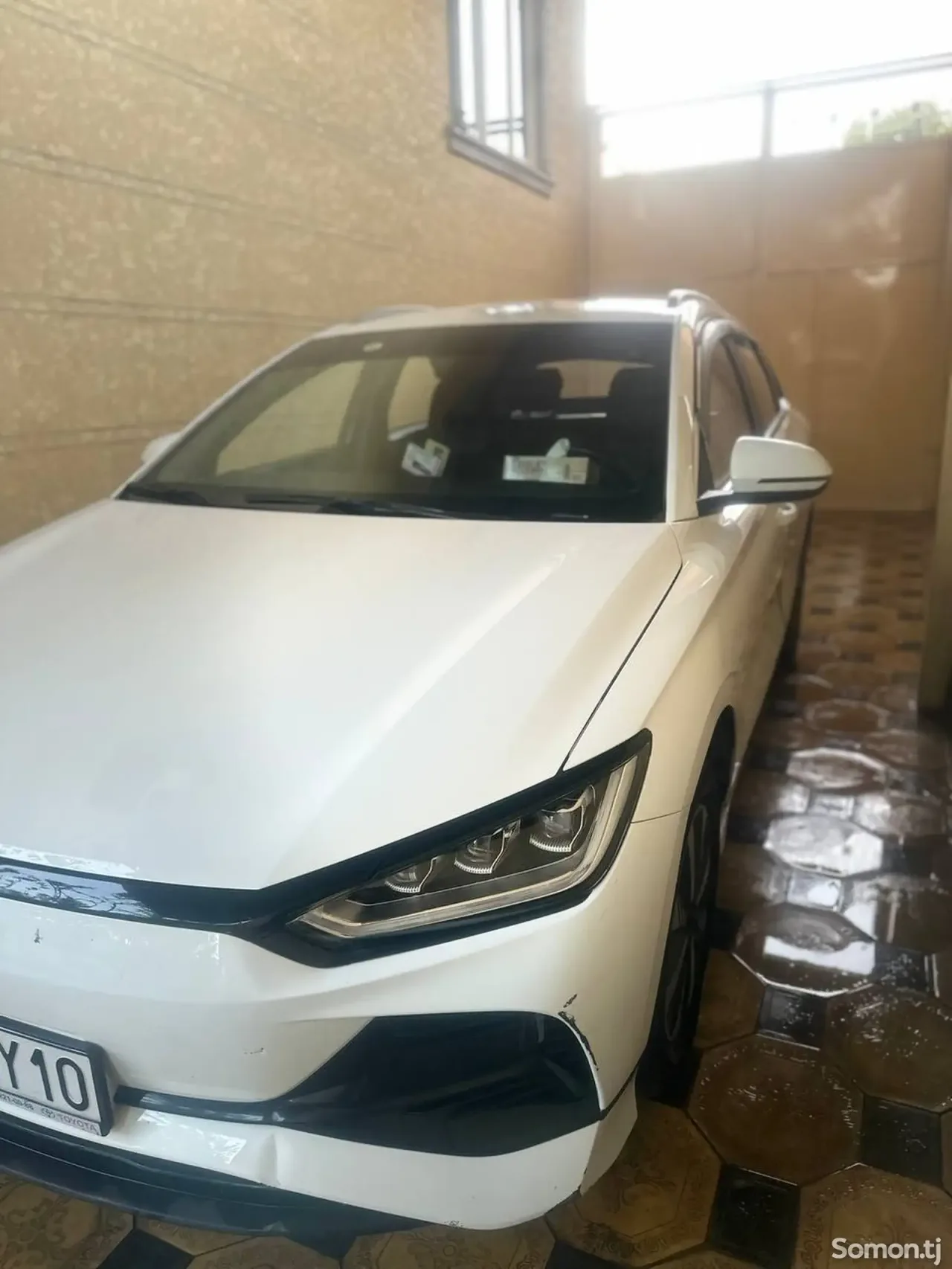 BYD E2 2024 · AT