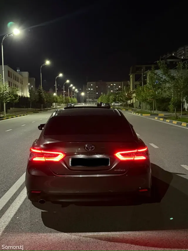 Toyota Camry 2023 · 2.5 AT