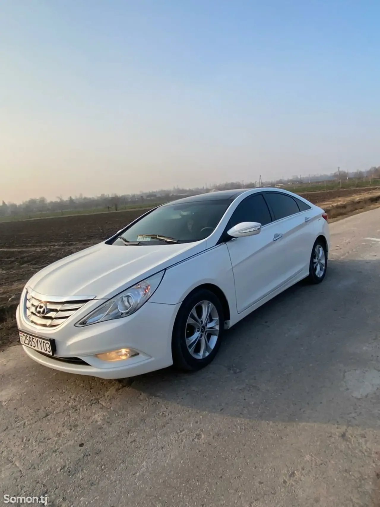 Hyundai Sonata 2011 · 2.0 AT