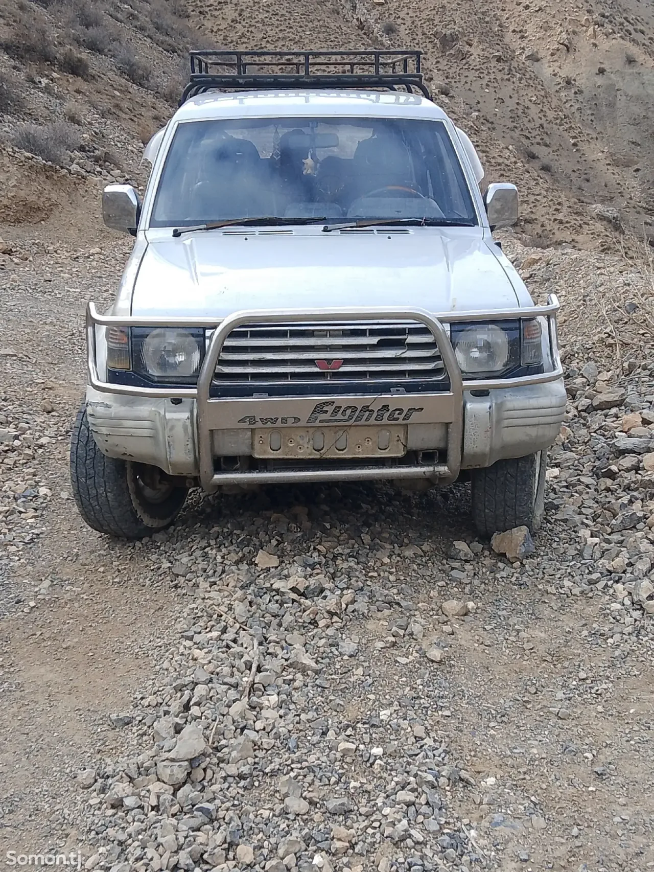 Mitsubishi Pajero 1991 · 2.2 AT