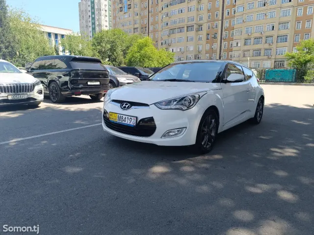 Hyundai Veloster 2013 · 1.6 AT