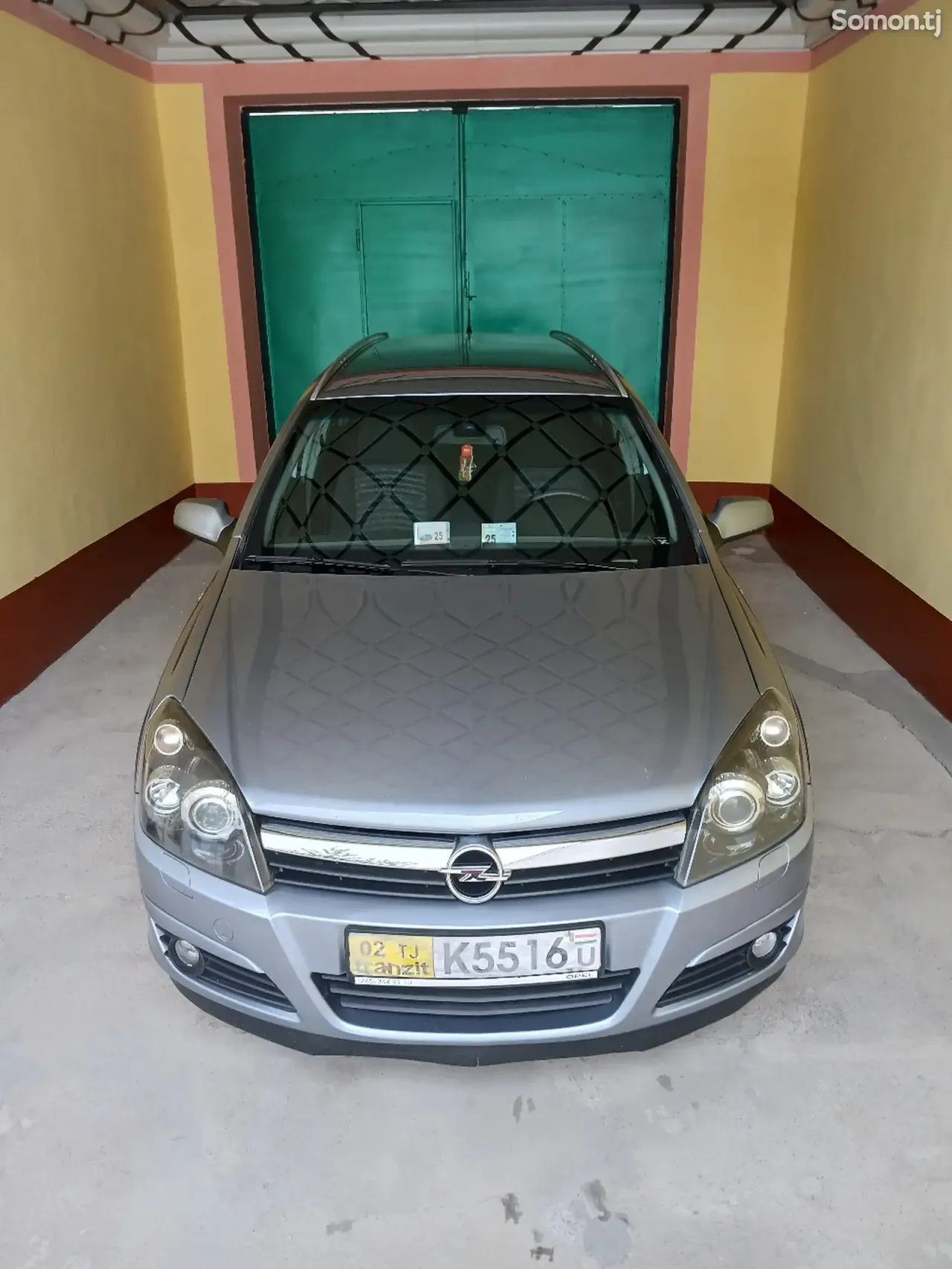 Opel Astra H 2006 · 1.6 MT
