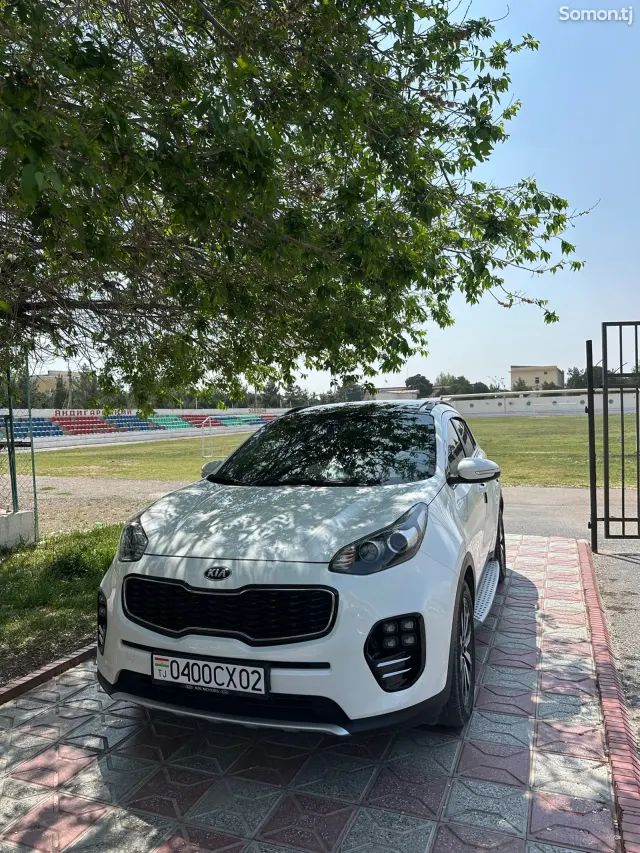 Kia Sportage 2016 · 1.7 AT