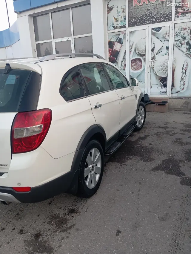 Chevrolet Captiva 2008 · 2.2 AT