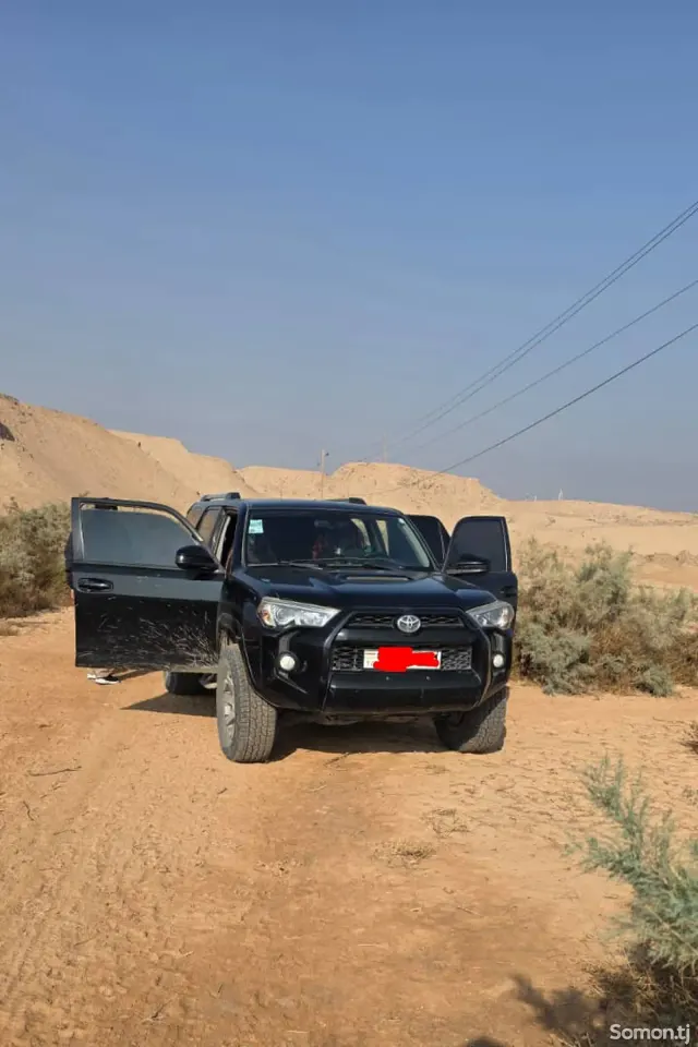 Toyota 4Runner 2014 · 4.0 AT