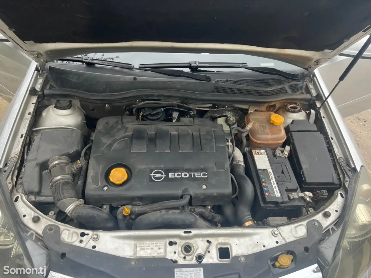 Opel Astra H 2008 · 1.9 MT