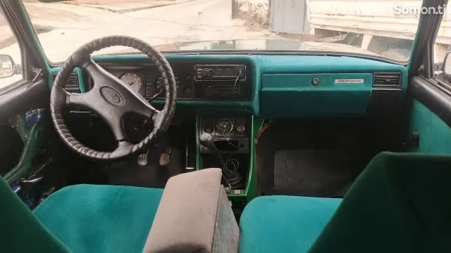 Lada (ВАЗ) 2107 1997 · 1.6 MT
