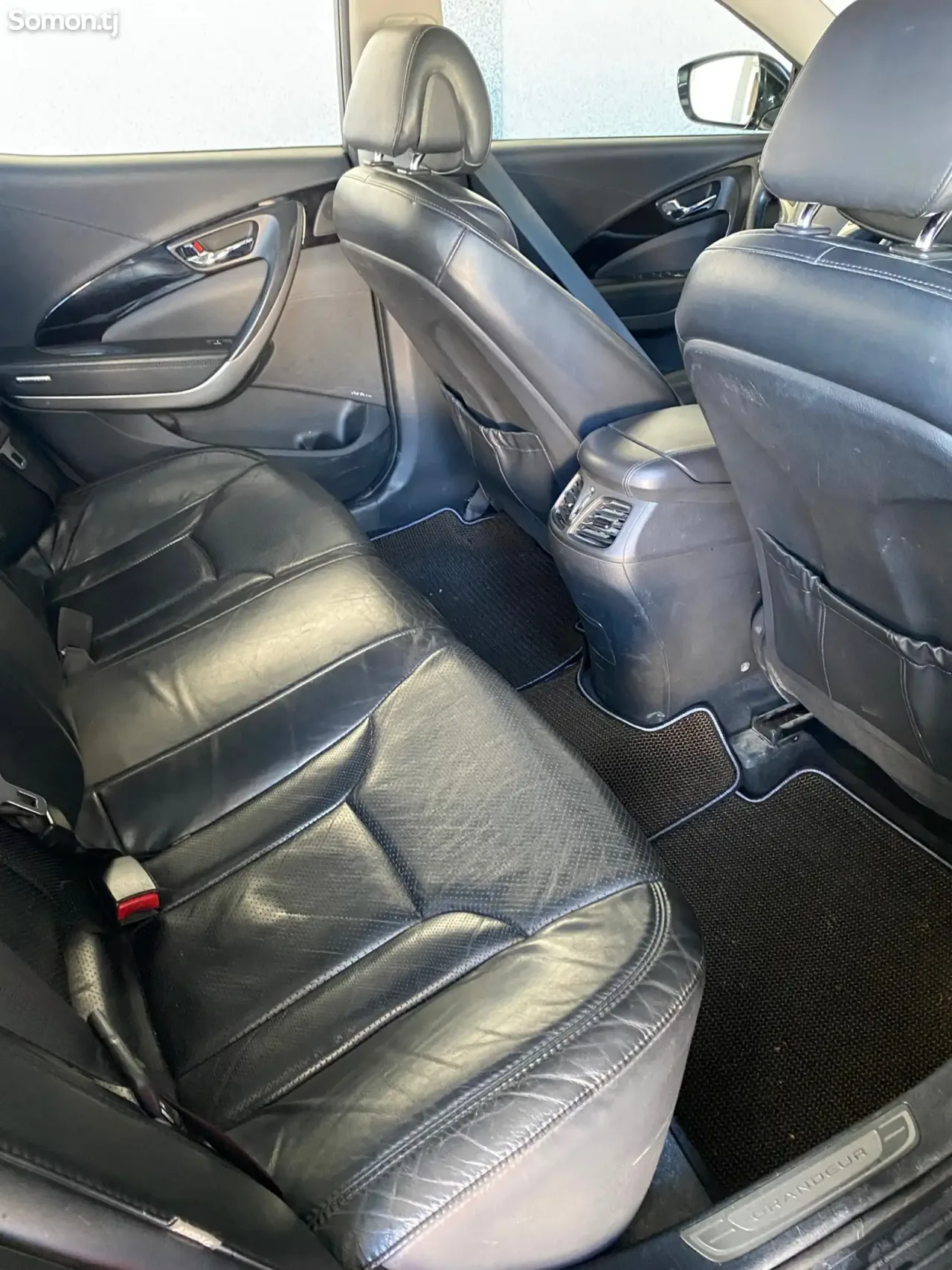 Hyundai Grandeur 2014 · 2.4 AT