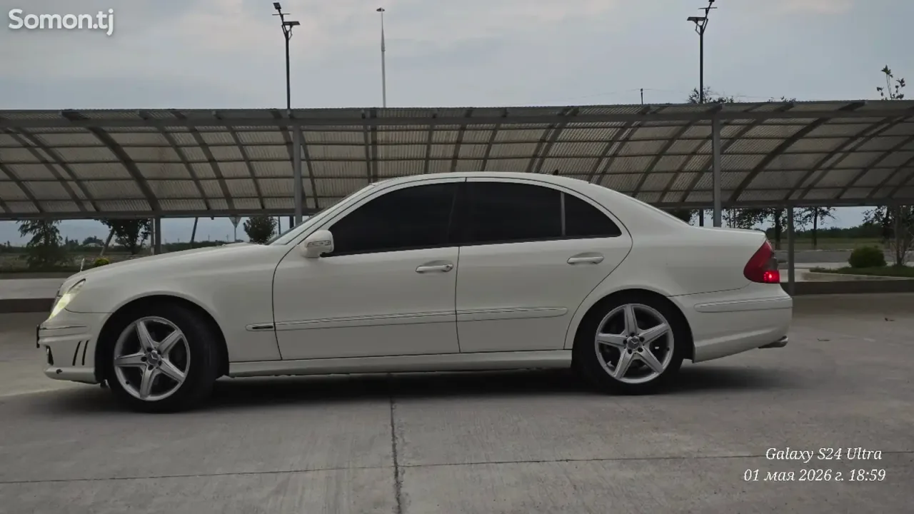 Mercedes-Benz E class 2007 · 3.5 AT