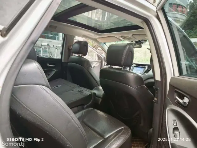 Hyundai Santa Fe 2014 · 2.4 AT
