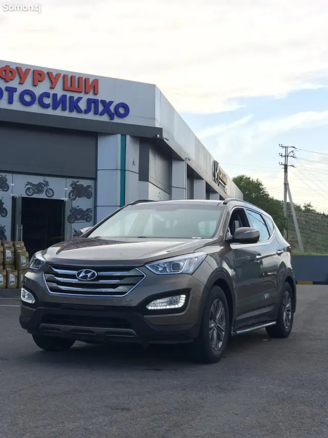 Hyundai Santa Fe 2016 · 2.0 AT