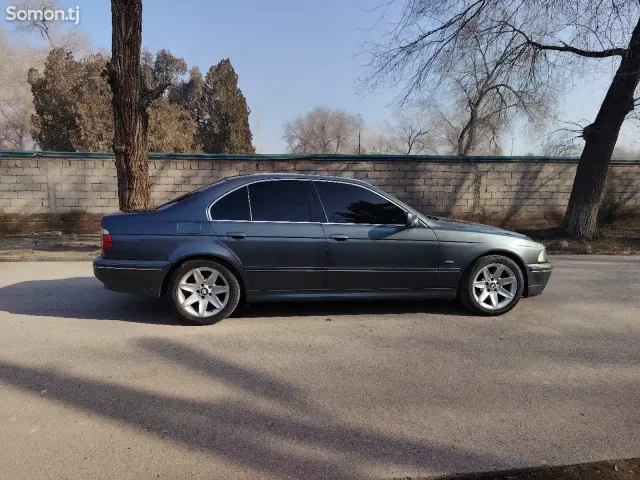 BMW 5 series 2003 · 3.0 AT