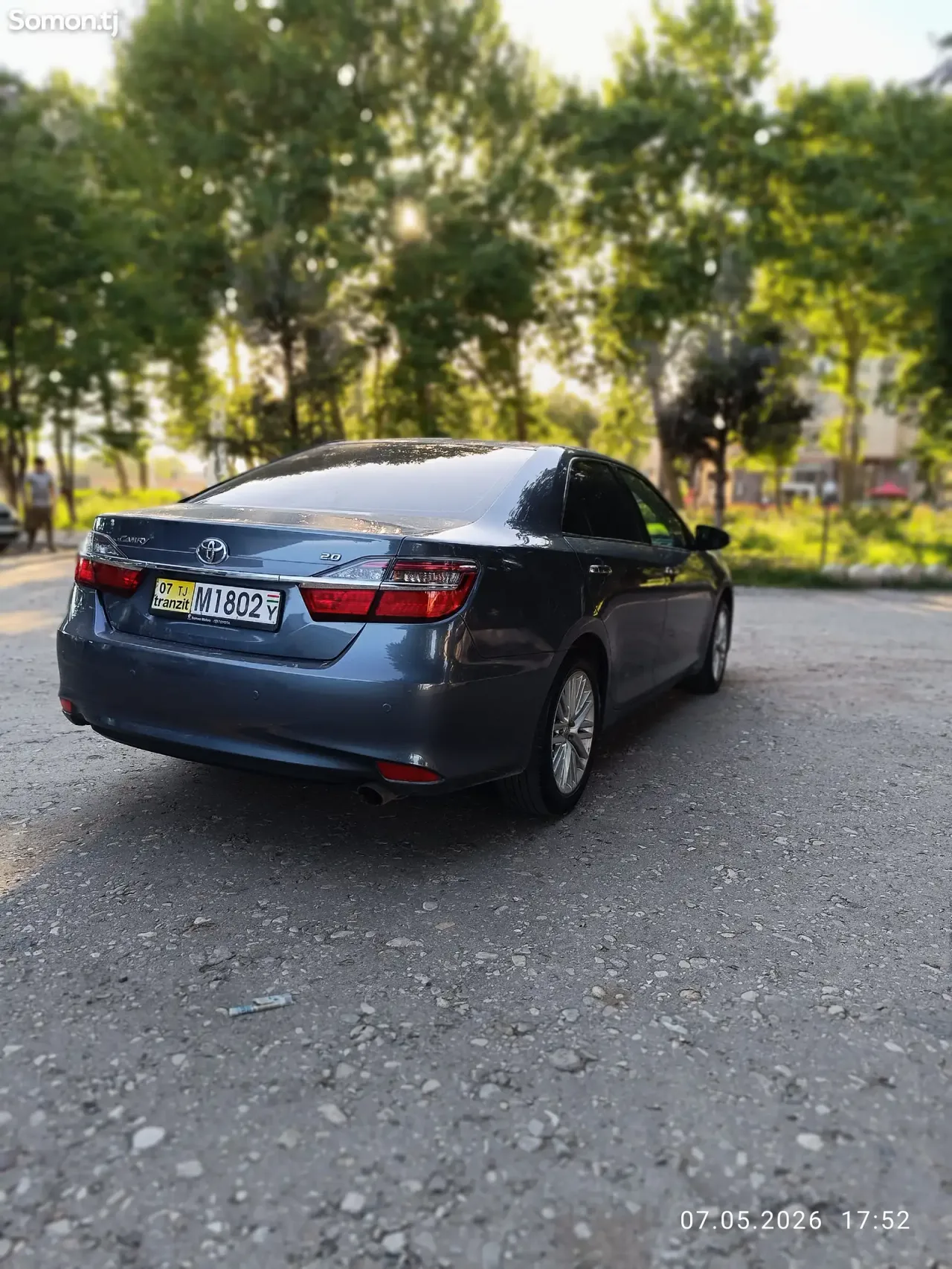 Toyota Camry 2016 · 2.0 AT