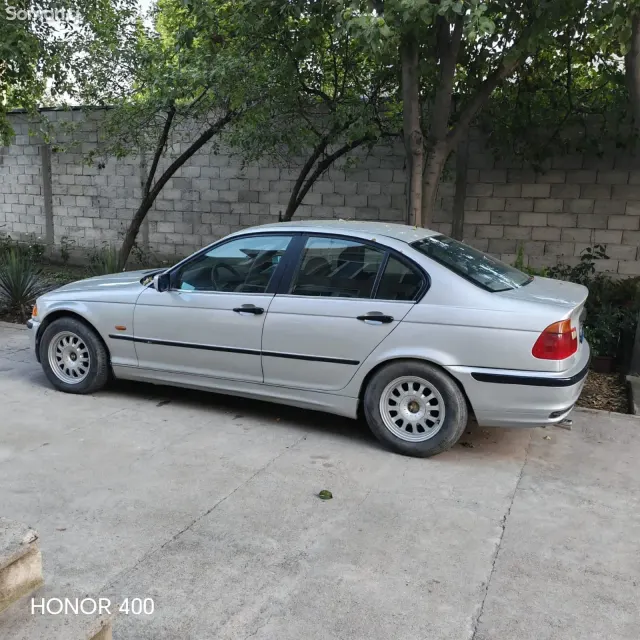 BMW 3 series 2000 · 1.8 MT