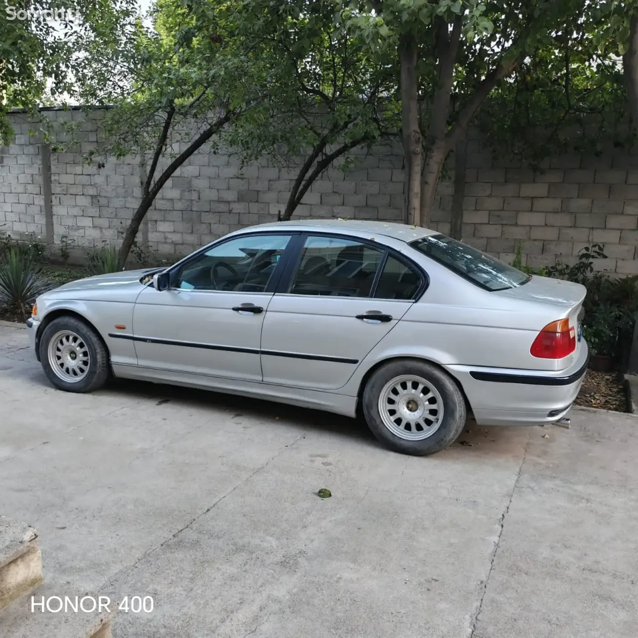 BMW 3 series 2000 · 1.8 MT