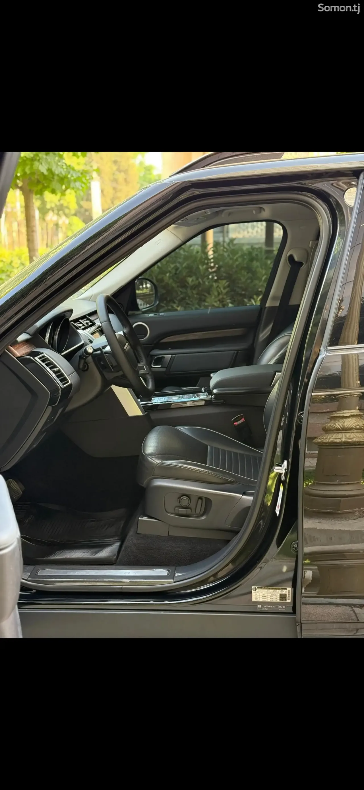 Land Rover Discovery 2018 · 3.0 AT
