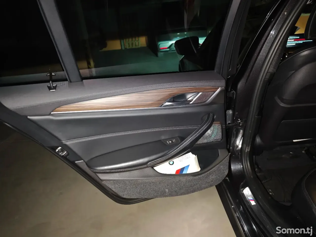 BMW 5 series 2017 · 2.0 AT