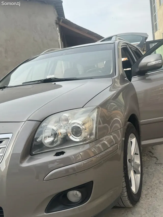 Toyota Avensis 2007 · 1.8 MT