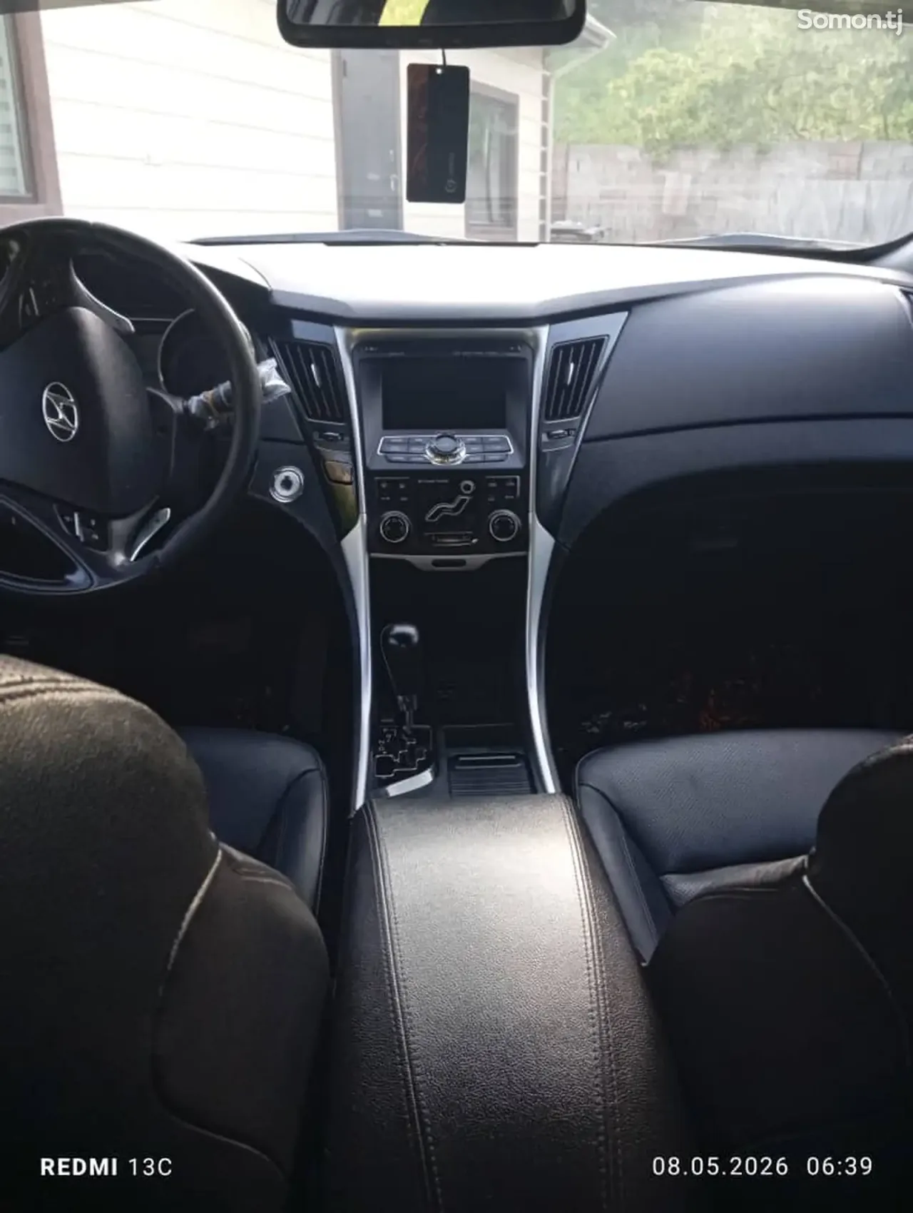 Hyundai Sonata 2010 · 2.0 AT