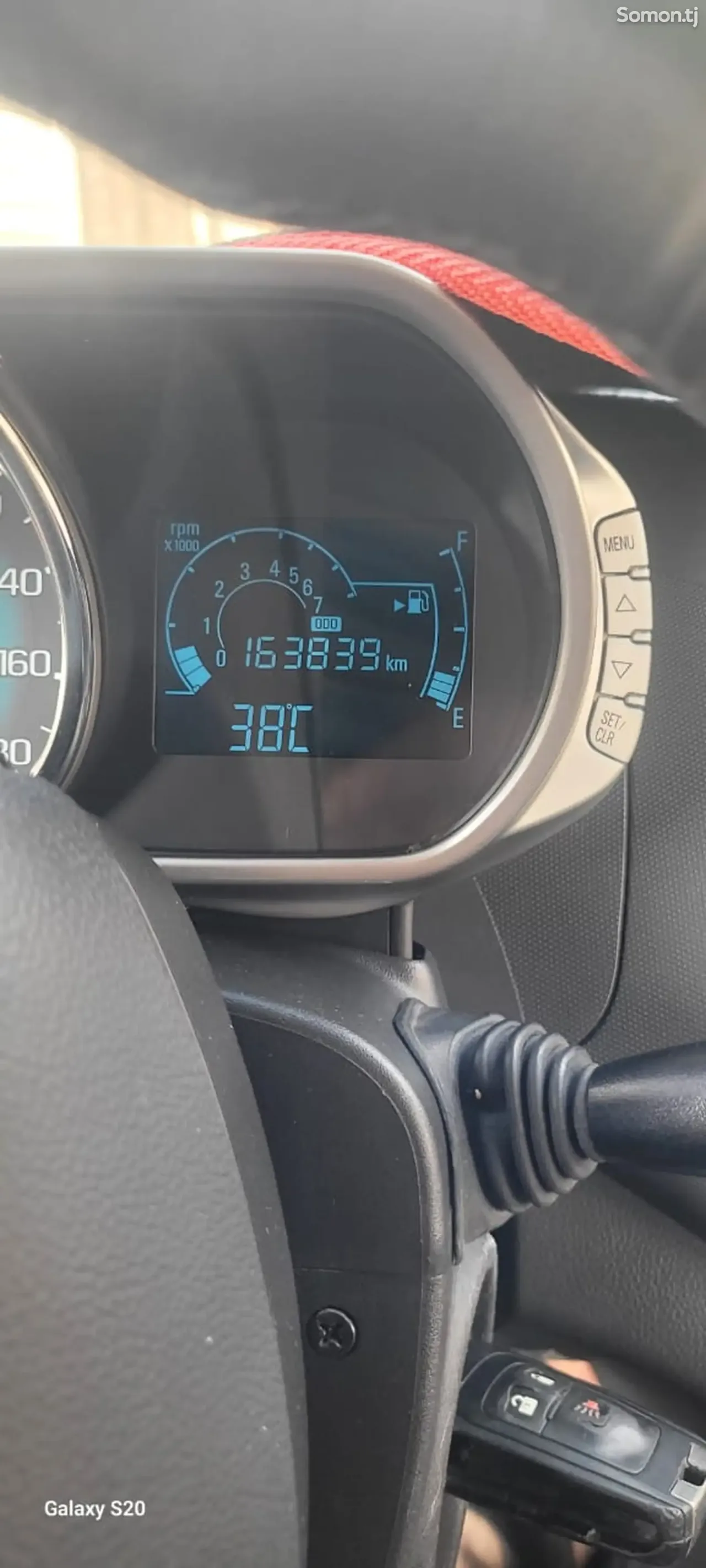 Chevrolet Spark 2014 · 1.1 AT