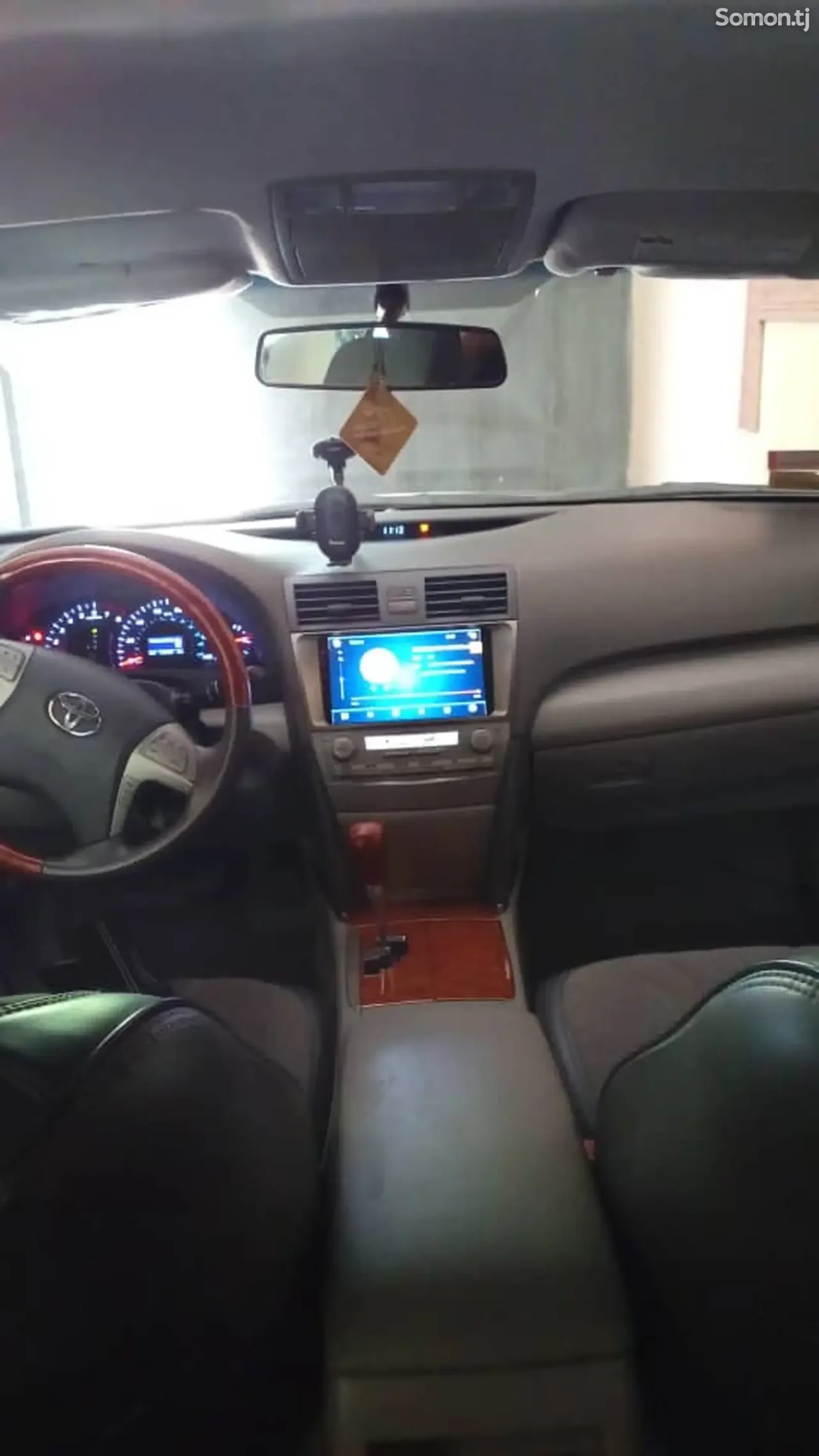 Toyota Camry 2010 · 2.5 AT