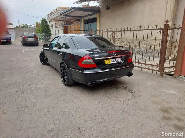 Mercedes-Benz E class 2007 · 3.5 AT