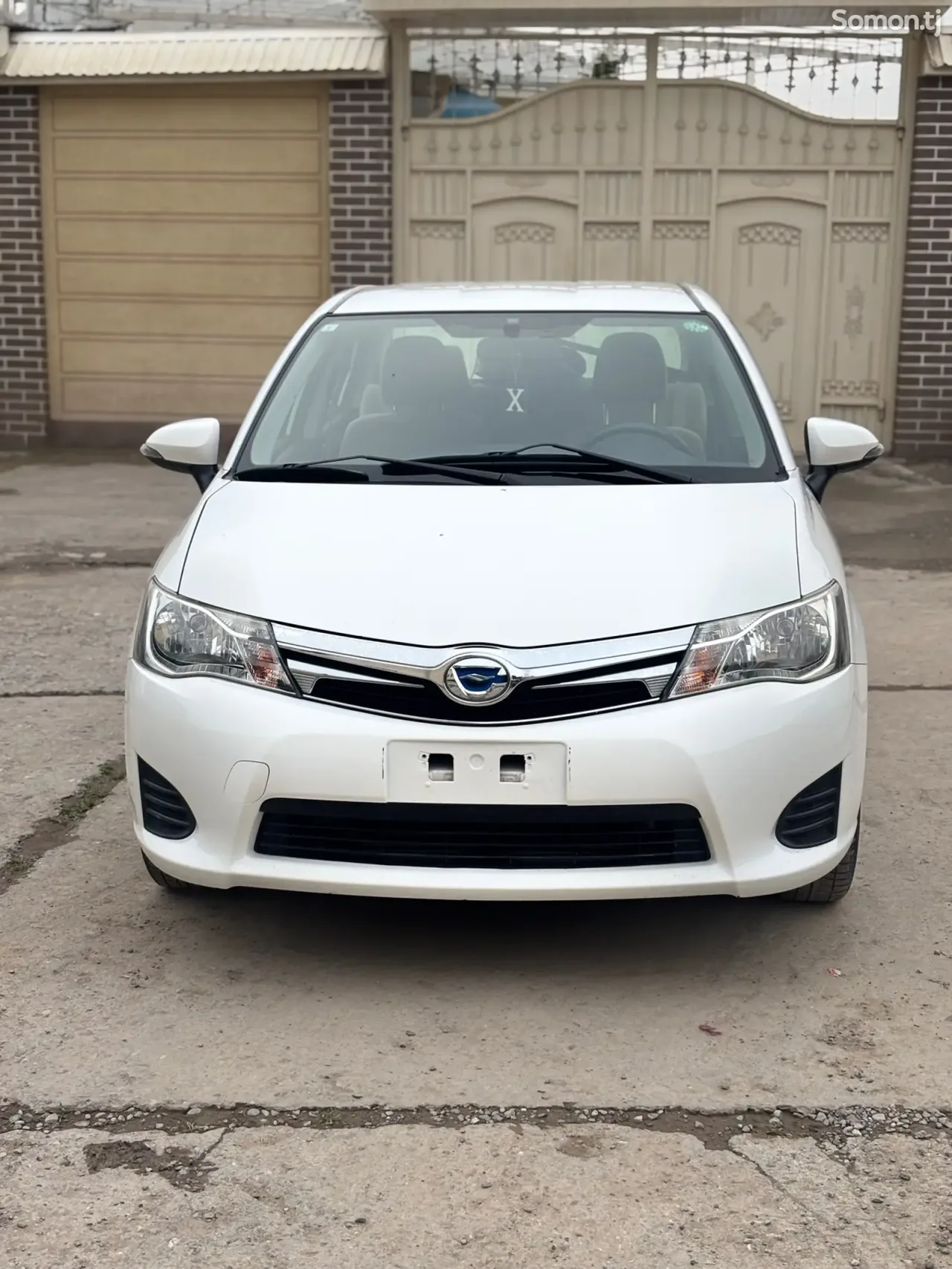Toyota Axio 2015 · 1.5 AT
