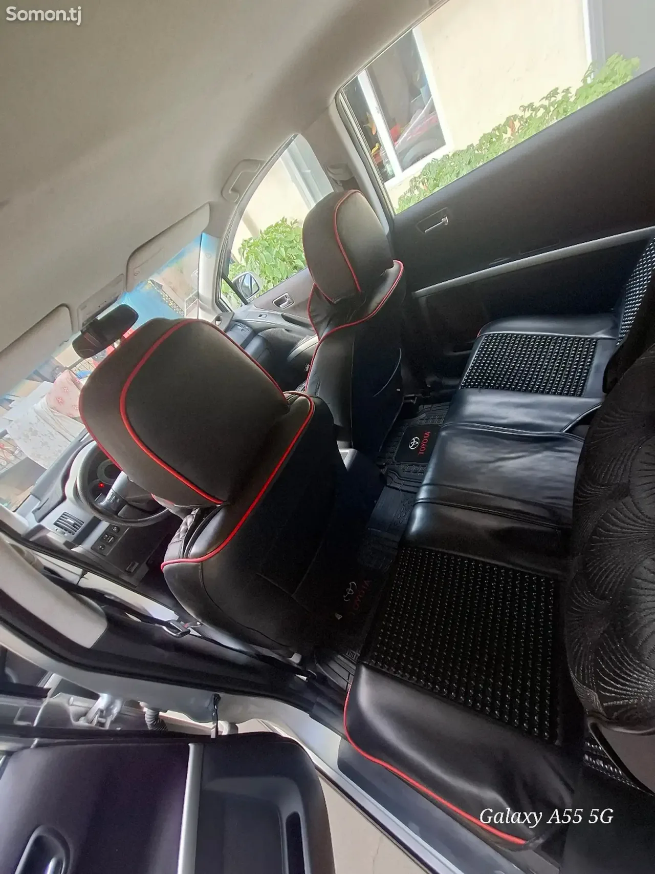 Toyota Verso 2007 · 1.8 MT