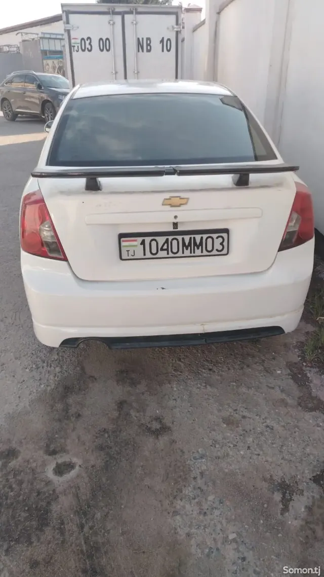 Chevrolet Lacetti 2008 · 1.6 AT