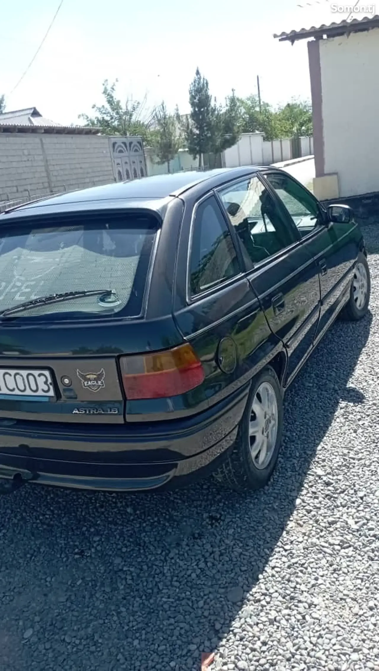 Opel Astra F 1996 · 1.6 MT