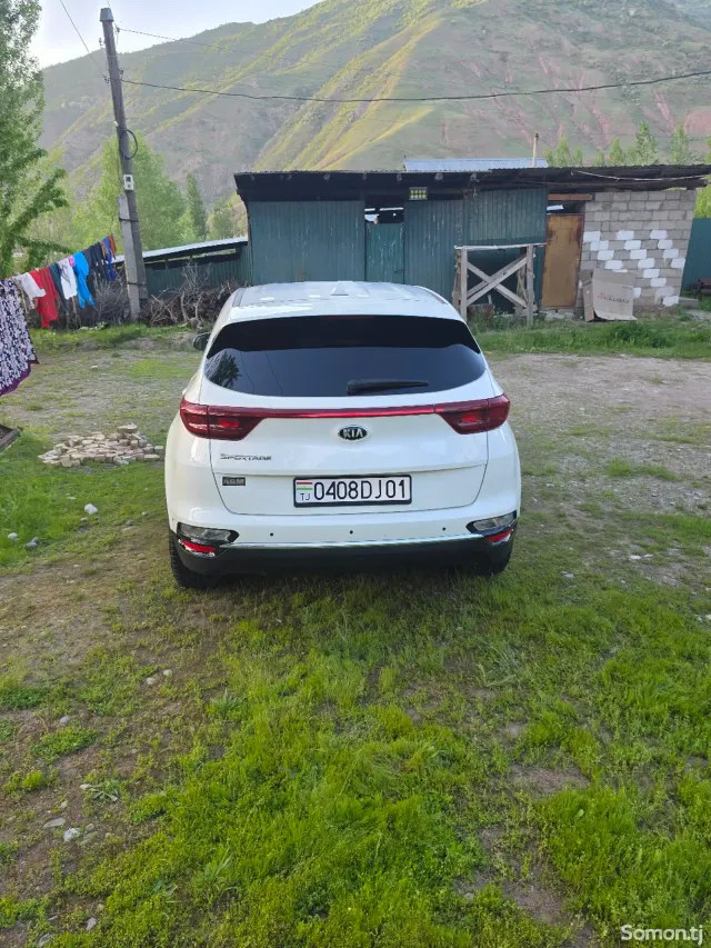 Kia Sportage 2021 · 2.4 AT