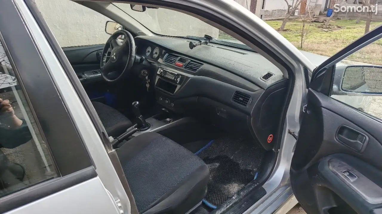 Mitsubishi Lancer 2007 · 1.6 MT