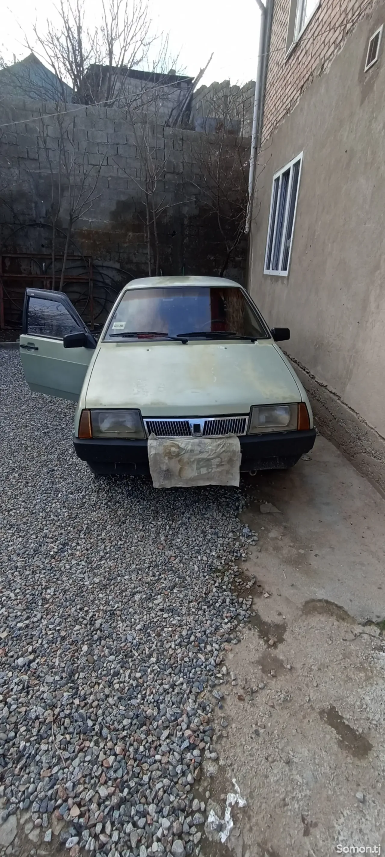 Lada (ВАЗ) 21099 2001 · 1.5 MT