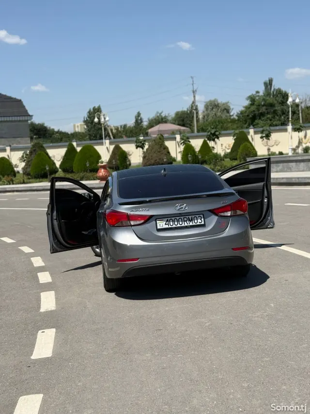 Hyundai Avante 2014 · 1.6 AT