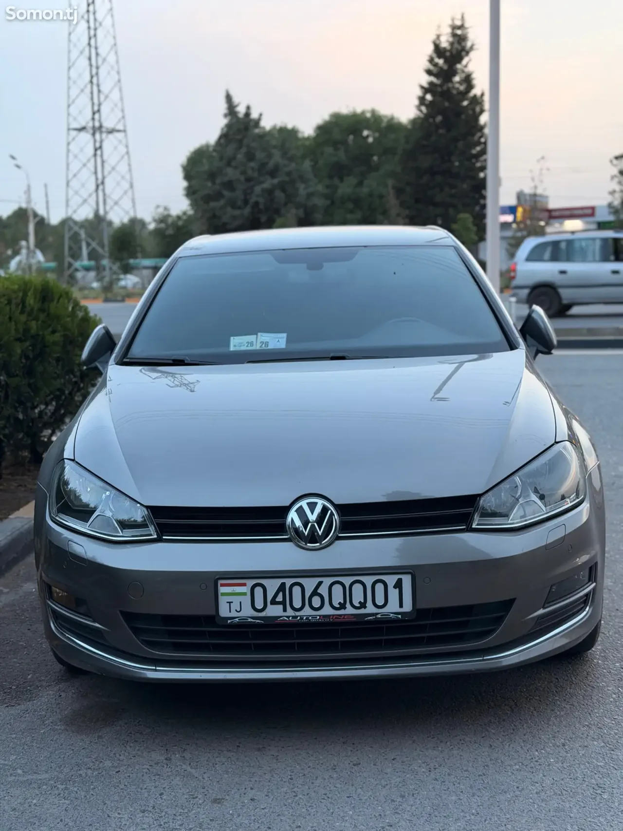 Volkswagen Golf 2015 · 1.6 AT
