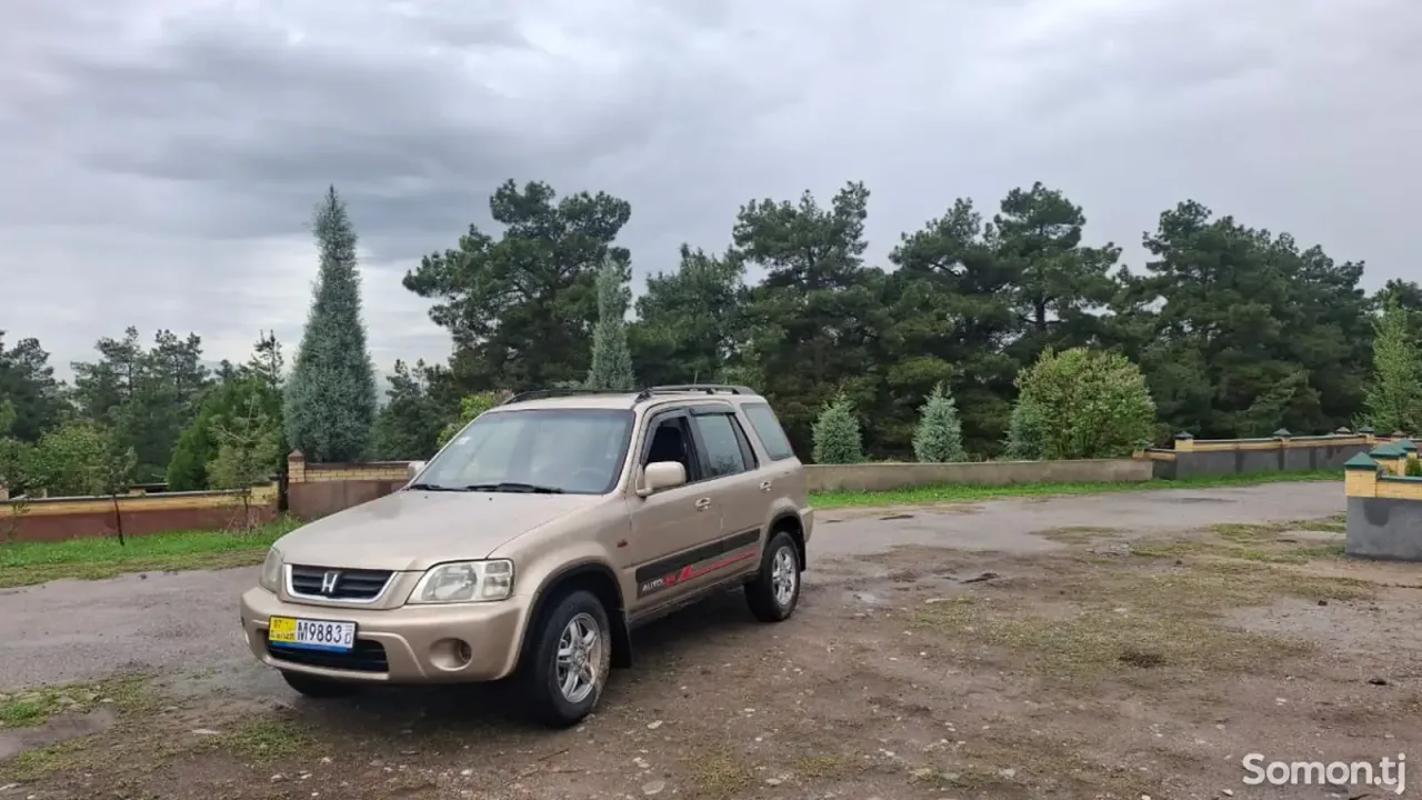 Honda CR-V 1999 · 2.0 MT