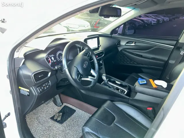 Hyundai Santa Fe 2019 · 2.0 AT