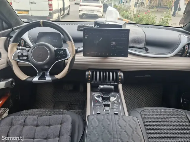 BYD Yuan Plus 2025 · 3.5 AT