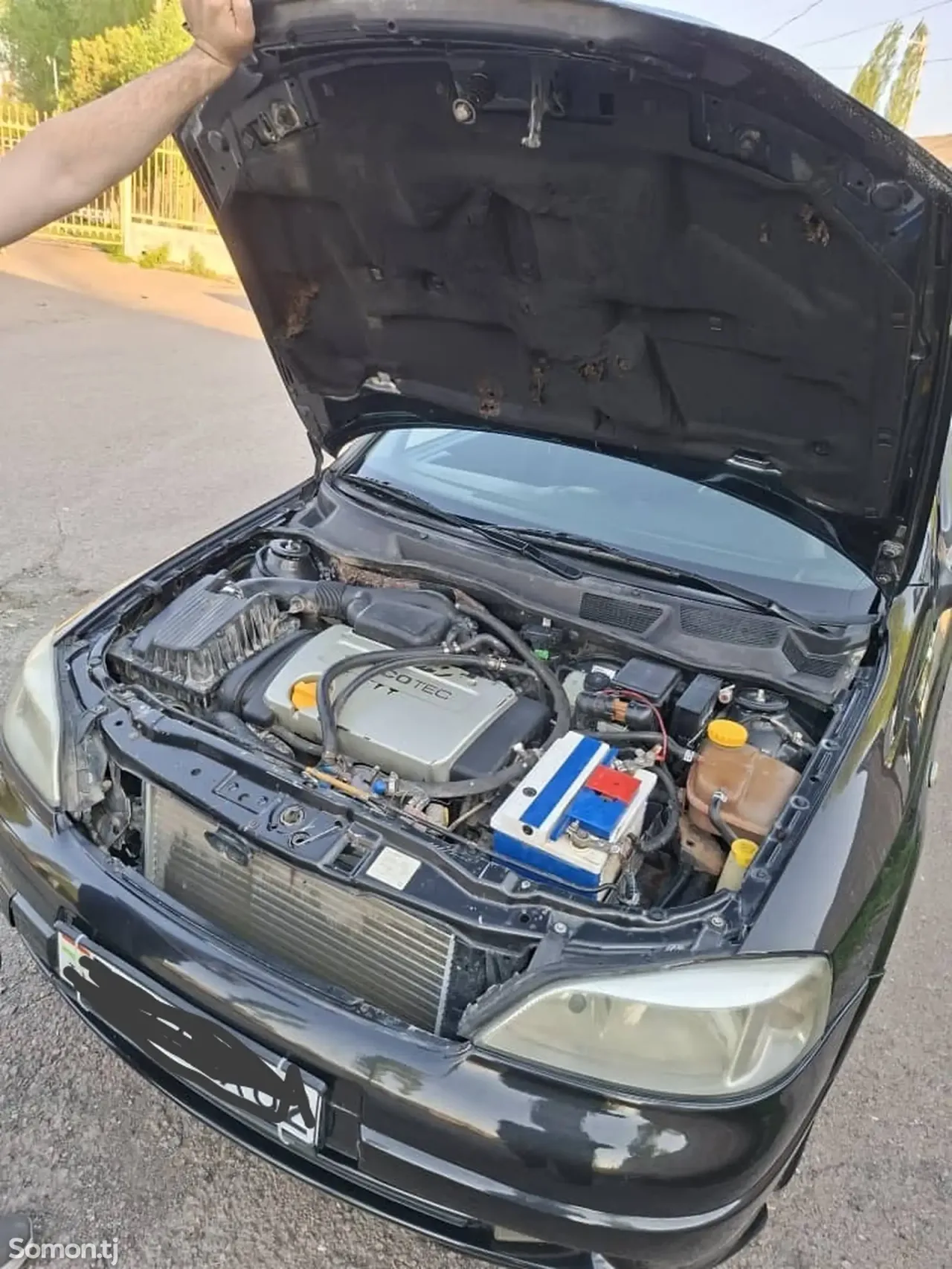 Opel Astra G 1999 · 1.6 MT