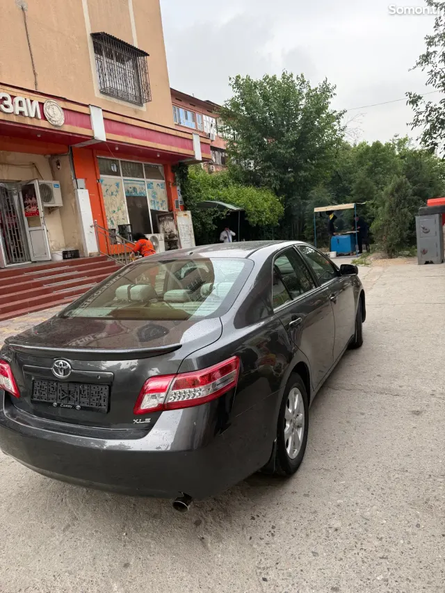 Toyota Camry 2011 · 2.5 AT