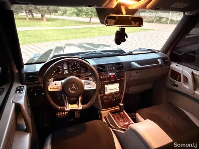 Mercedes-Benz G class 2009 · 5.5 AT