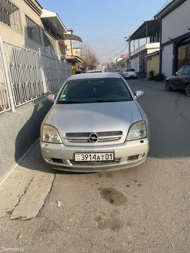 Opel Vectra C 2002 · 2.2 MT